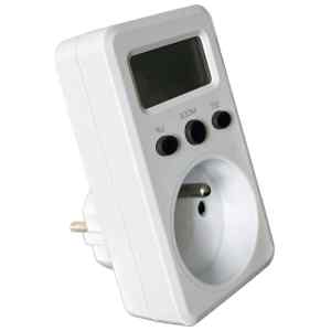 Tracon TVOD01F LCD kijelzőjű dugaszolható fogyasztásmérő 230 V,50 Hz,16 A,3680 W,V,kWh,cost,French
