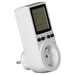 Tracon TVOD02 LCD kijelzőjű dugaszolható fogyasztásmérő 230 V,50 Hz,16 A,3680 W,V,A,W,kWh,Hz,cosfi,cost
