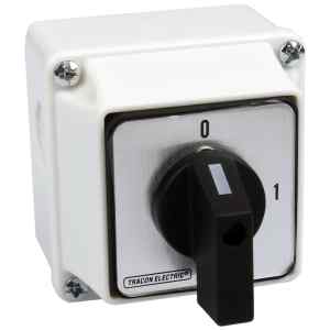 Tracon TK-639/4T65 Tokozott kézikapcsoló,BE-KI 400V,50Hz,63A,4P,18,5kW,64×64mm,90°,IP65