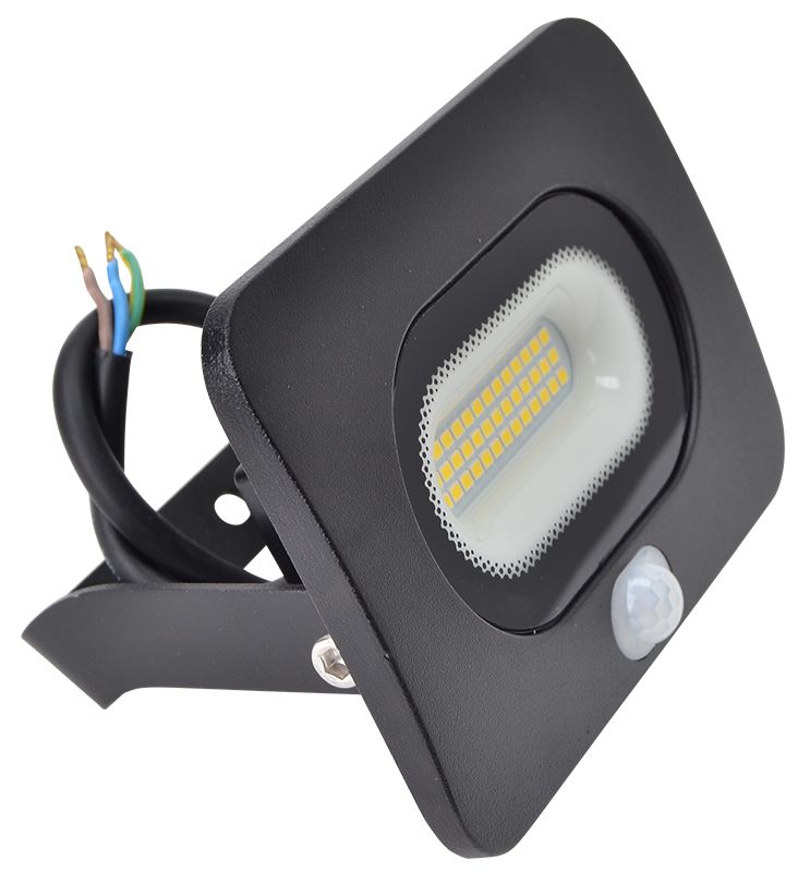 Tracon RSMDLM20 SMD fényvető mozgásérzékelővel,fekete 220-240V AC,20W,4000K,IP65,1600lm,110°,3-10m,EEI=G