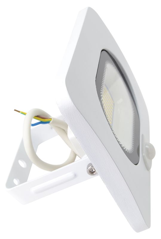 Tracon RSMDLFM50 SMD fényvető mozgásérzékelővel,fehér 50W,4000K,IP65,220-240V AC,4000lm,110°,3-10m,EEI=G - Image 3
