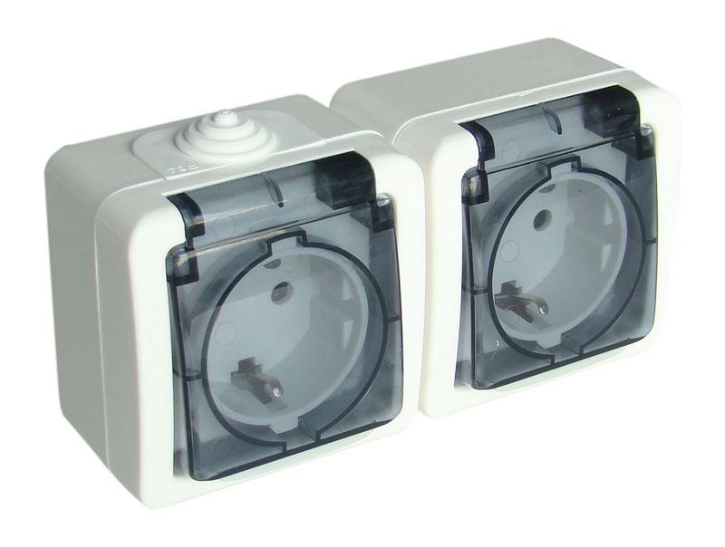 Tracon TR-PHF02 Falon kívüli kettős csatlakozóaljzat,csapos védőérintkező 16A/250VAC,IP54