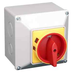 Tracon TSS-20/3T Tokozott biztonsági lakatolható szakaszoló kapcsoló 400V,50Hz,20A,3P,5,5kW,48×48mm,IP44