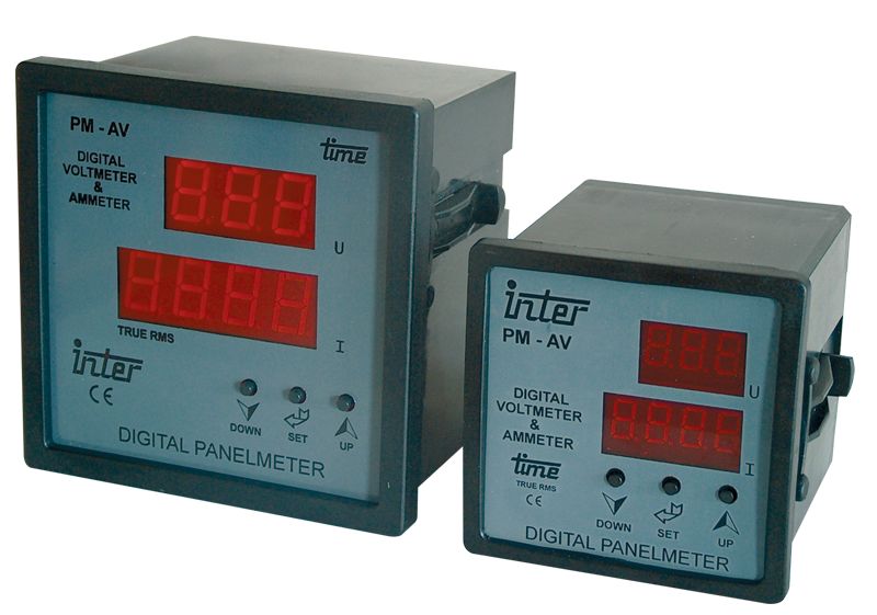 Tracon DTT-1-96 Digitális amper és voltmérő állítható áramváltó áttétellel 96×96mm,500V AC,0-9500/5A AC