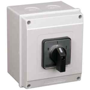 Tracon TKB-636/3T65 Tokozott választókapcsoló,0-1-2 400V,50Hz,63A,2×3P,18,5kW,64×64mm,60°,IP65