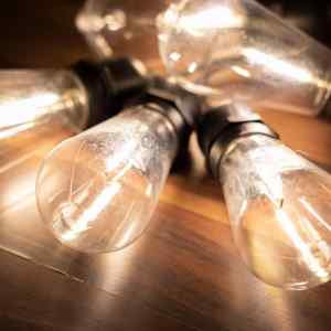Home LPL 10 PAPAYA filament LED-es fényfüzér, 4,5 m / 10 db melegfehér filament LED, víztiszta búra, sorolható, fekete gumivezeték, adapter, kül- és beltéri kiv