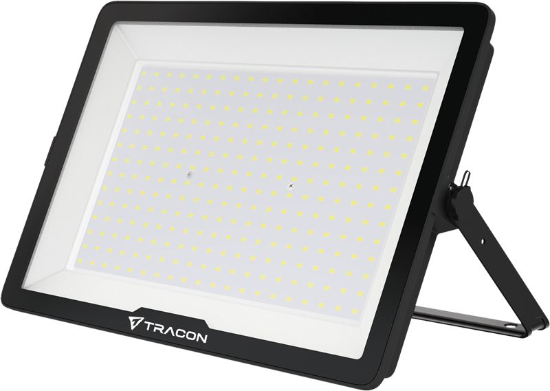 Tracon RSMDH200W LED fényvető CREE chippel, fekete, 220-240V AC, 200W, 4000K, IP66, 26000lm, EEI=E